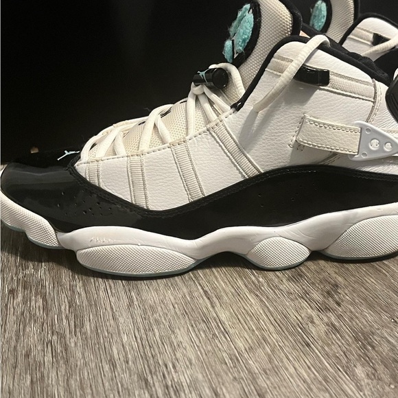 Jordan 6 Rings - Picture 2 of 7